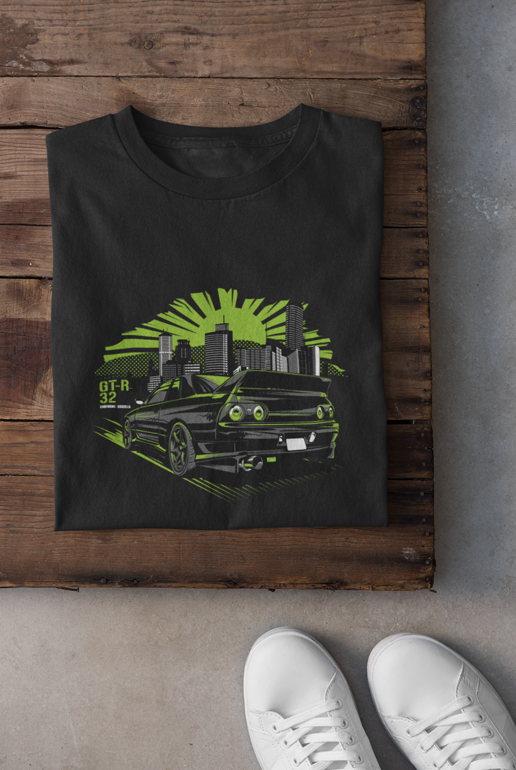 R32 Tee